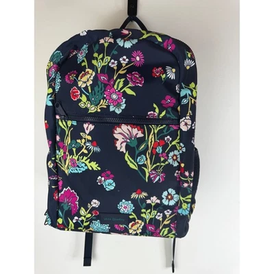 Mochila grande de viaje para computadora portátil Vera Bradley Moody floral oscuro bolso para pasar la noche Foto 1 de 4