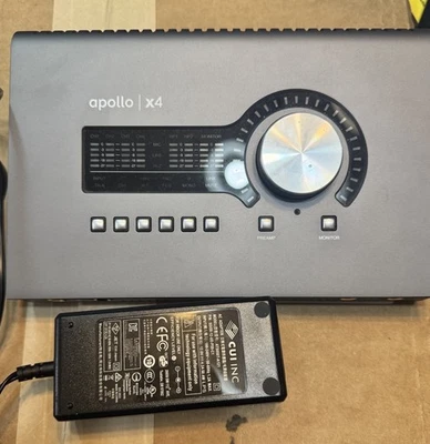 Universal Audio Apollo x4 Quad Core Thunderbolt 3 12x18 Desktop Audio Interface - Image 1 of 4