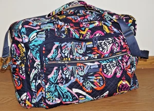 VERA BRADLEY BUTTERFLY FLUTTER XL TRAVEL WEEKENDER DUFFLE BAG MINT - Bild 1 von 6