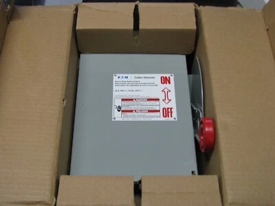 Cutler-Hammer Non-Fusible Safety Switch DH361UGK 30A 600V 3P Type 1 - Image 1 of 4