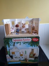 Sylvanian Families General Hospital With Figures And Box