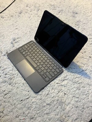 Tablet/Pantalla táctil portátil HP Pavilion x2 Windows 10 desmontable | 10,1" | 32 GB Foto 1 de 2
