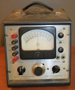Amplificatore e misuratore a ponte VISHAY INSTRUMENTS, INC. modello BAM-1, serie 11685 - Foto 1 di 6