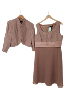 R&M RICHARDS Ladies UK 16 Mink Bead Embellished Dress and Jacket Set Pre Loved - Picture 1 of 19