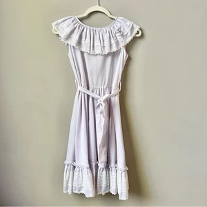 Vintage Prairie Dress Girls Size 14 Pastel Lilac Purple Lace Ruffles Cottage - Picture 1 of 12