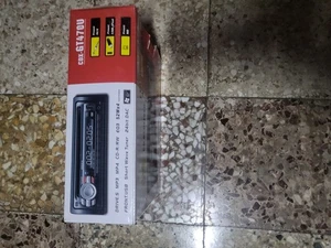 autoradio CD DVD  - Foto 1 di 4