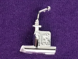 1968 Dodge Dart HURST GEAR SHIFTER from Revell 1:25 Model Kit 68 - Picture 1 of 9