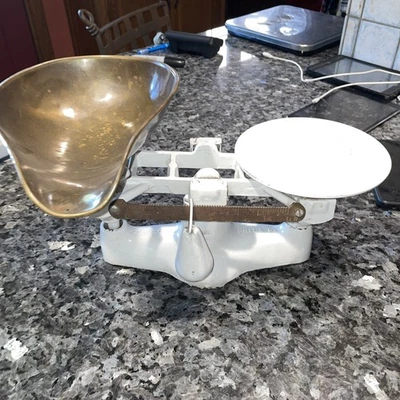 Vtg Penn 10” Bakery Cast Iron / Brass Scale - Nice - Image 1 of 4