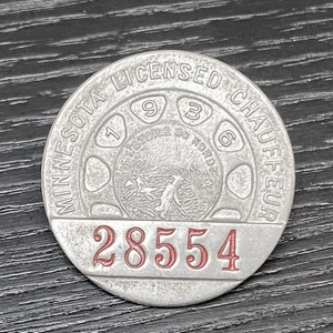 1936 Minnesota Licensed Chauffeur Pinback "The North Star" Driver's Badge 28554 - Bild 1 von 3