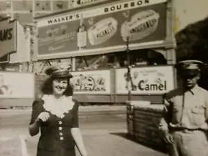 1940s Photograph Military Woman & Man Signage Sherwin Williams Coca Cola Camel - Picture 1 of 4