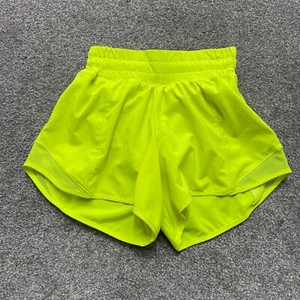 Lululemon Shorts 0 gelb Hotty heiß hoher Bund leicht gefüttert 4 in Damen - Bild 1 von 7