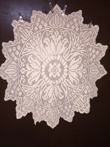 Light Beige Large Crochet Doilie Table Cloth Runner Star Petal Sun 62cm x 62cm - Picture 1 of 9