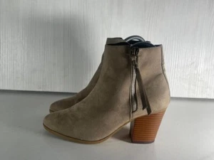 Peacock Ladies Beige Suede Side Zip Up Ankle Boots Shoes UK Size 4 EUR 37 -A172 - Picture 1 of 7