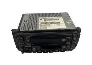 Chrysler Voyager Radio CD Disc Spieler Kassette Hauptgerät Anzeige P05064385AE - Bild 1 von 13