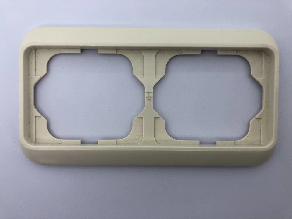 Busch Jaeger alpha nea 2-fach Rahmen Waagerecht Creme Elfenbein Weiß 1722-22G ge - Bild 1 von 1