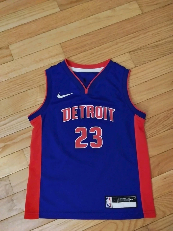 Футболка Блейка Гриффина из Detroit Pistons NBA Nike для малышей размер L (7) - Изображение 1 из 4