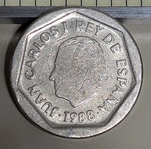 1988 Spain 200 Peseta Circulated KM# 829 - Picture 1 of 3