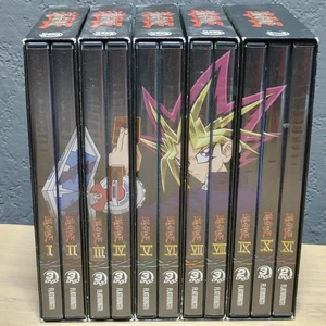 Yu-Gi-Oh! Complete Anime Series DVD Collection Volumes I-V-some Damage To Boxes - Picture 1 of 13