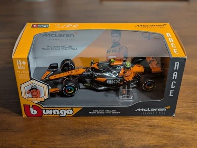 Bburago F1 McLaren MCL48 Lando Norris Miami GP Foto 1 de 3