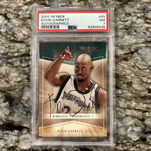 Skybox Autographics 2004 Kevin Garnett #55 PSA 7 casi nuevo Minnesota Timberwolves - Imagen 1 de 2