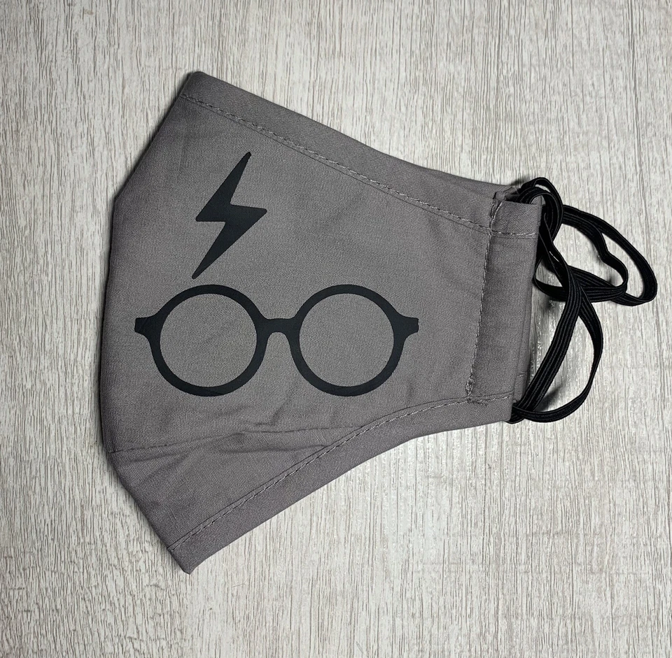Máscara facial para adultos inspirada en Harry Potter Foto 1 de 1