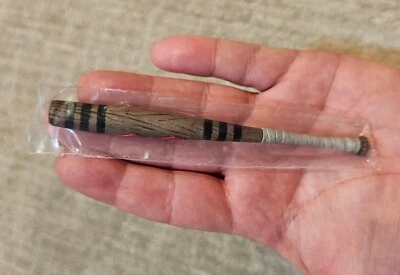 Bate de béisbol Sideshow DC Comics Harley Quinn 2.0 escala 1/6 accesorio Batman Foto 1 de 2