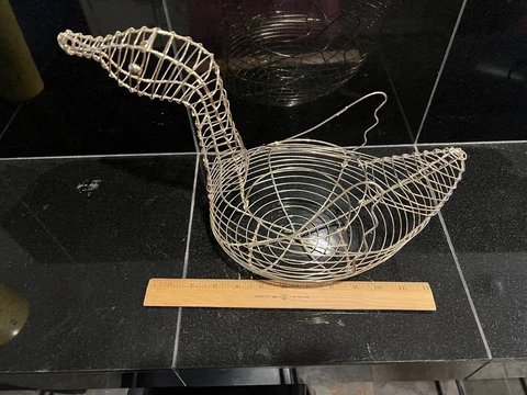 Vintage Duck Shaped Metal Wire Egg Basket W/Handles -Farm Country Rustic Decor Cover