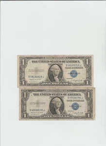 2 Notes 1935 G (1 with motto & 1 without motto) One dollar Silver Certificate - Picture 1 of 5