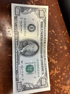 1993 $100 Dollar Bill Old Style Note. Circulated and Ungraded - Image 1 of 4