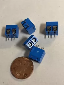 Lot 5 2-Pin Screw Terminal Block PCB Mount 300V 16a KV301 @CPUCY - Picture 1 of 1