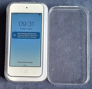 Apple iPod MVJ82BT/A touch 7th Gen BLUE (32GB) Serial No: F6KDG08JM939 - Imagen 1 de 13