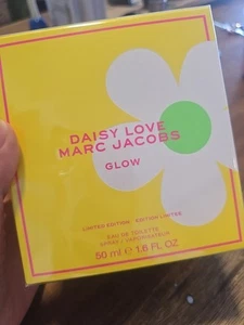 Marc Jacobs Daisy - Love Glow EDT Spray 50ml - Bild 1 von 4
