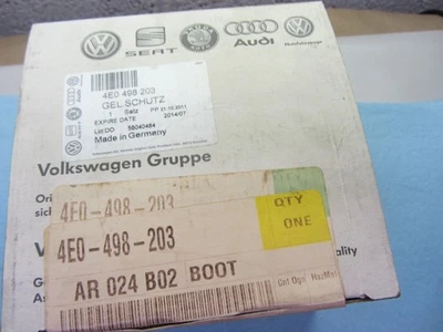 Kit maletero exterior original Audi Volkswagen CV, 4E0498203, leer notas. Foto 1 de 4