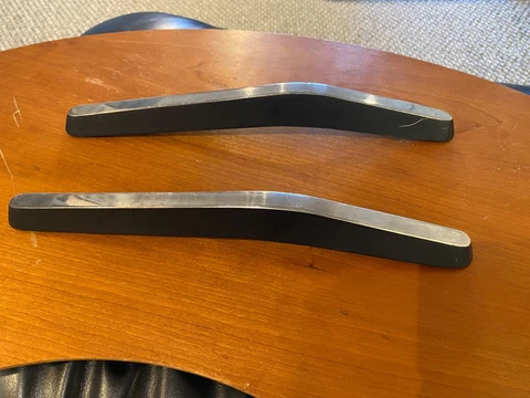 Eames Lounge Chair Back Connector Bracket Set (1981) Cover