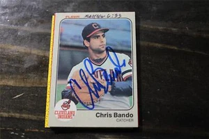 CHRIS BANDO 1983 FLEER CLEVELAND INDIANS AUTOGRAPHED CARD - Imagen 1 de 1