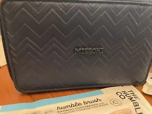 MISSONI Delta One® Kit di cortesia prima classe nuovo pelle blu - Foto 1 di 5