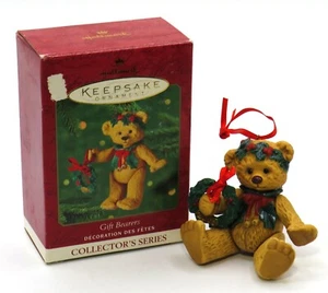 Adorno de porcelana ""Portadores de regalo"" Hallmark Keepsake Navidad 2001 * Envío gratuito - Imagen 1 de 11
