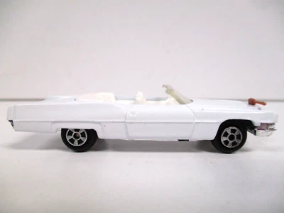 ERTL - ГЕРЦОГИ HAZZARD - BOSS HOGG CADILLAC DEVILLE КАБРИОЛЕТ - 1/64 - Изображение 1 из 4