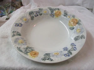 Tabletops Unlimited B&D Daisy Patch Suppenschüssel mit Rand - Bild 1 von 4