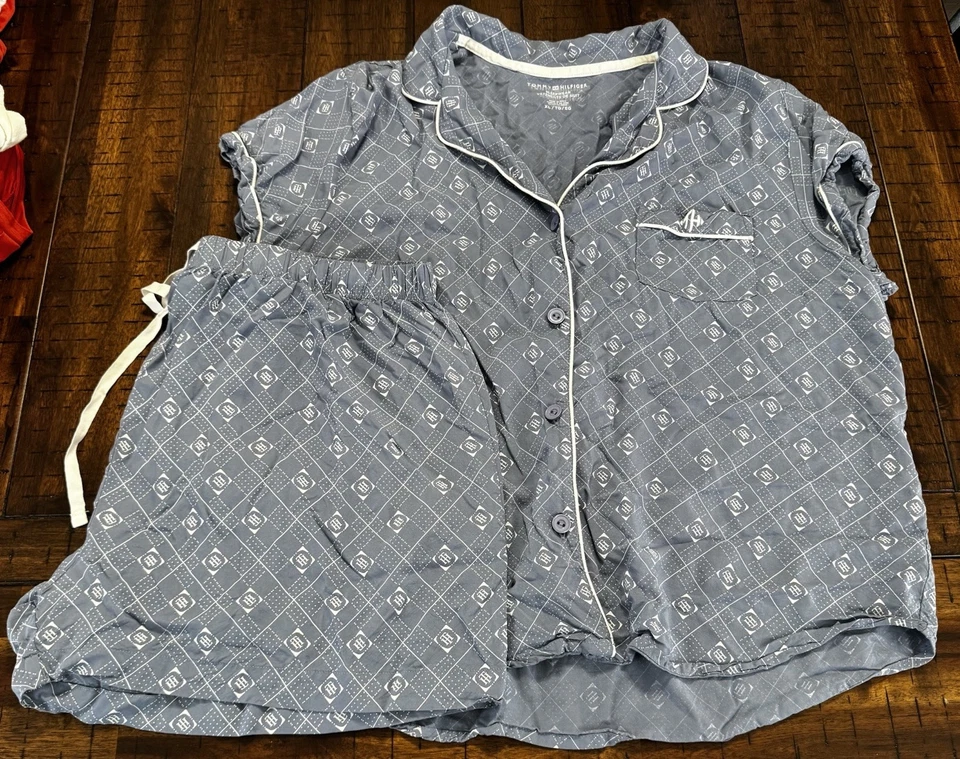Tommy Hilfiger Conjunto de Dormir para Mujer con Pantalones Cortos Azul Talla XL Se Ajusta a M/L Foto 1 de 4