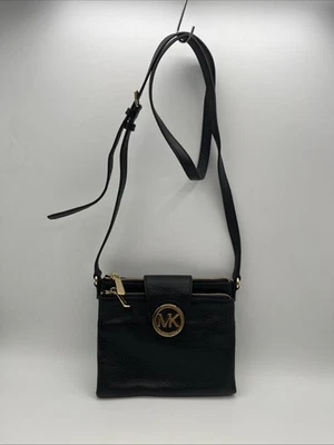 Bolso Bandolera Michael Kors Fulton Cuero Guijarro Negro D1202302 Foto 1 de 4