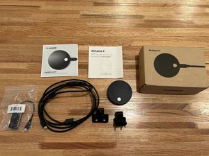 Bezprzewodowy system prezentacji Airttame 2 z adapterem Ethernet i adapterami wtyk - Zdjęcie 1 z 13