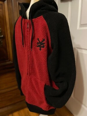 Chaqueta polar con capucha frontal con cremallera roja/negra para hombre talla M Foto 1 de 4