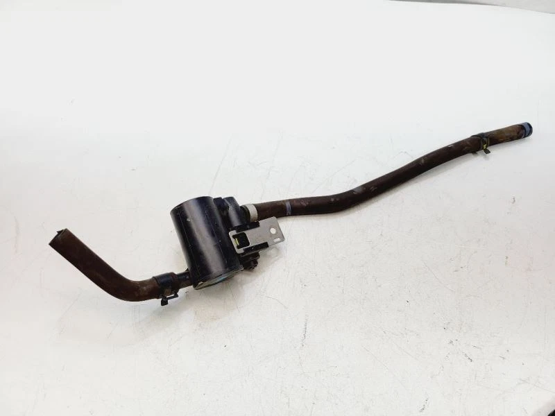 KIA 2011 2012 2013 2014 2015 2016 VÁLVULA DE VENTILACIÓN DEPORTIVA BOTE DE VAPOR DE COMBUSTIBLE  Foto 1 de 4