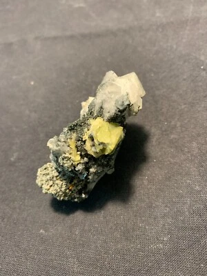 Sphen, Adular, Chlorit, Habachtal, Österreich - Bild 1 von 4