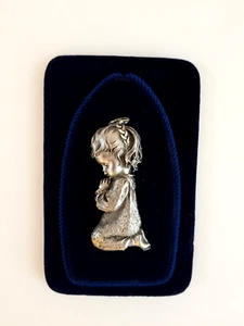 Vintage Pewter Girl Child in Prayer Blue Velvet Frame 3x5 Made in Italy - Picture 1 of 11
