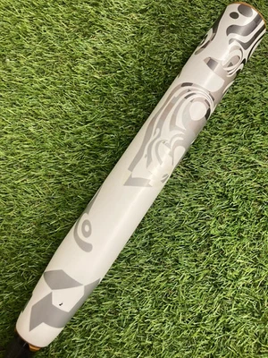 Bate de lanzamiento rápido DeMarini Whisper 2023 (-10) compuesto 23 oz 33" Foto 1 de 4