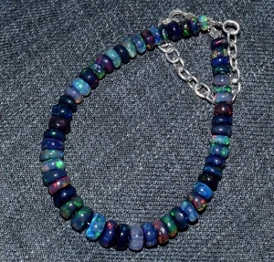 7,5 Zoll Natürlicher Äthiopischer Opal Welo Feueropal Edelstein Perlen Armband 3-5 mm Größe - Bild 1 von 5