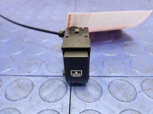 13-16 Lexus GS350 GS450 Rear Back Glass Sunshade Switch OEM 84940-75040 - Imagen 1 de 11