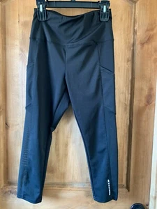 Shosho Junior's Leggings Cortos Negros Talla M Yoga Entrenamiento Ropa Activa Bolsillos Laterales - Imagen 1 de 5